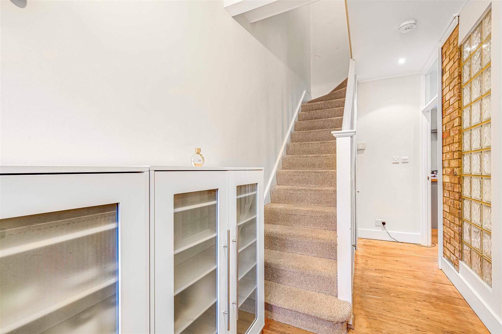 Ripley Gardens, SW14 James Anderson South West London Estate Agents